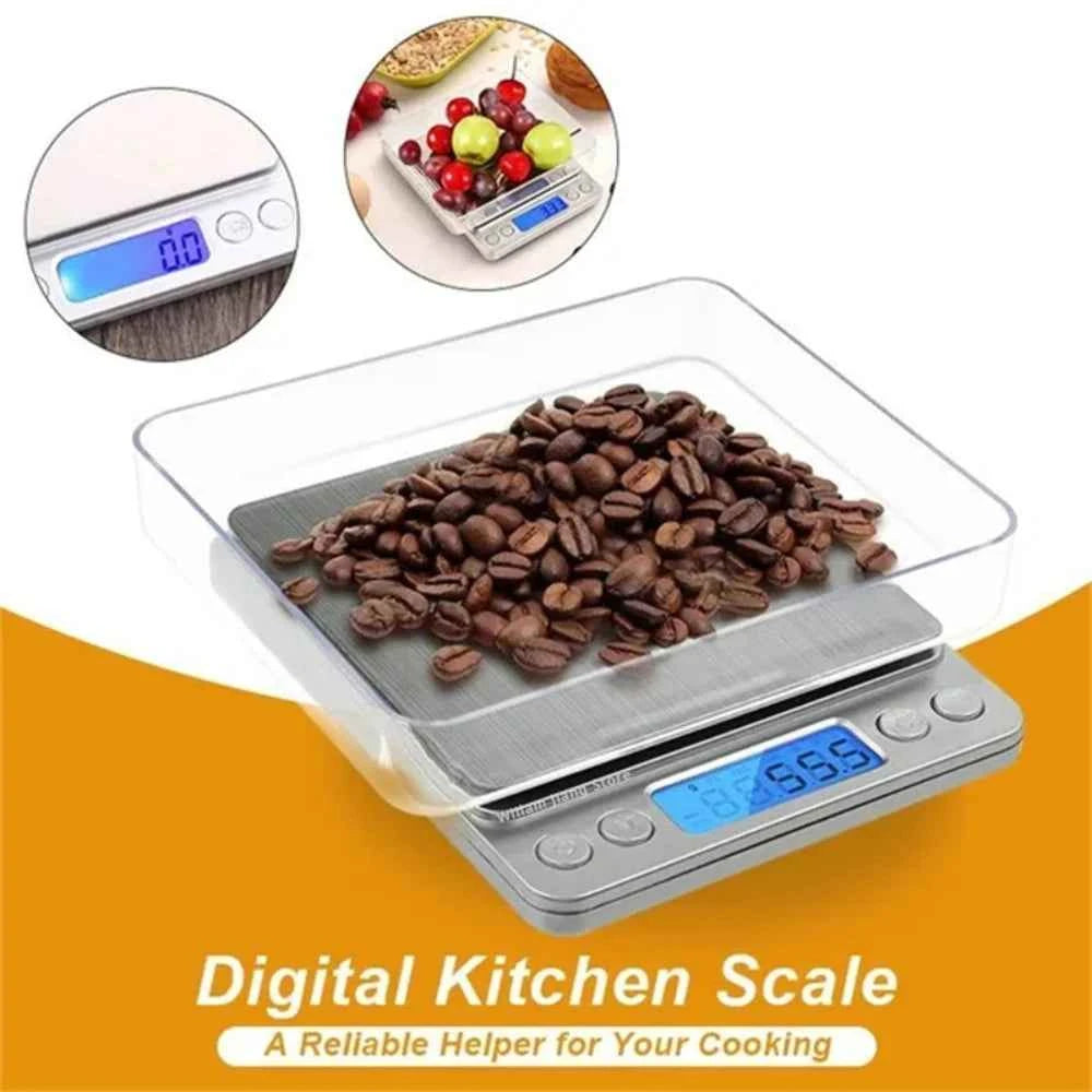 Báscula digital de bolsillo SmartNest en uso pesando ingredientes