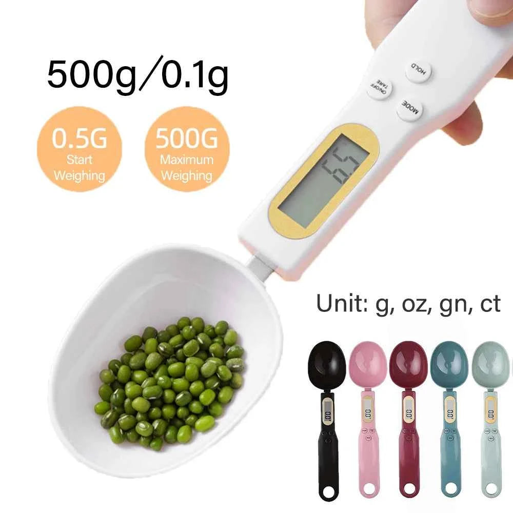 Pantalla LCD de la cuchara digital de cocina SmartNest mostrando el peso
